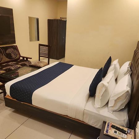 Hotel Aerotech Near Delhi Airport Nowe Delhi Zewnętrze zdjęcie